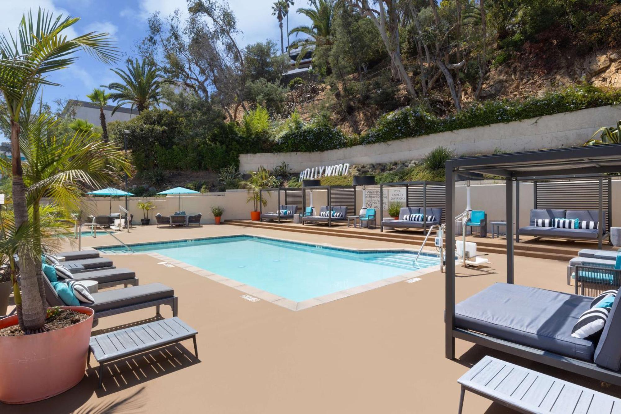 Hilton Garden Inn Los Angeles / Hollywood Buitenkant foto